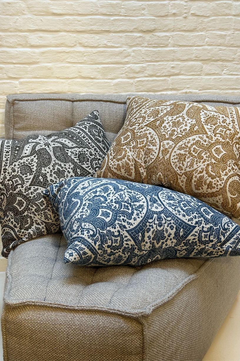 CUSHION (without filling) - Paisley