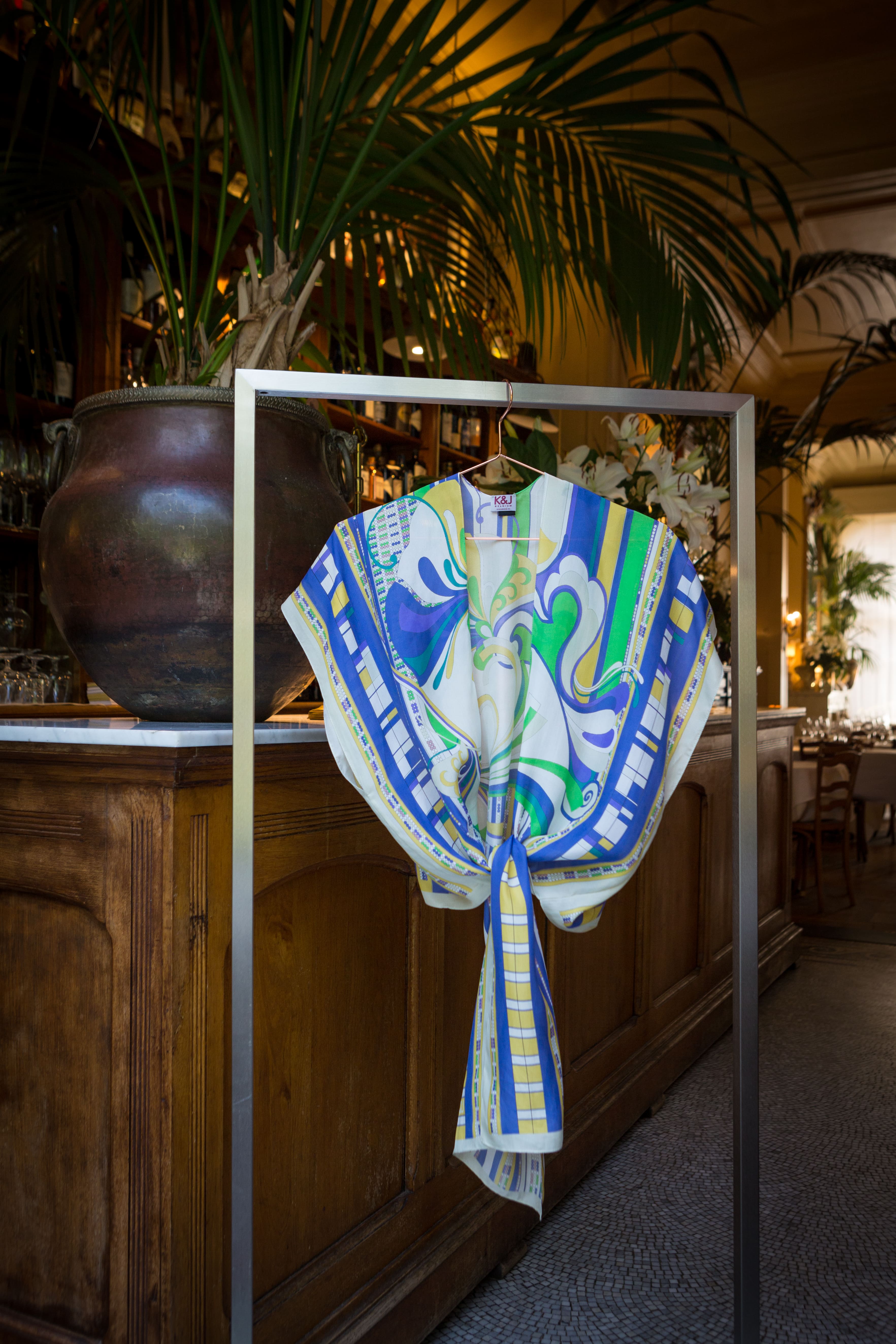 ART silk kimono