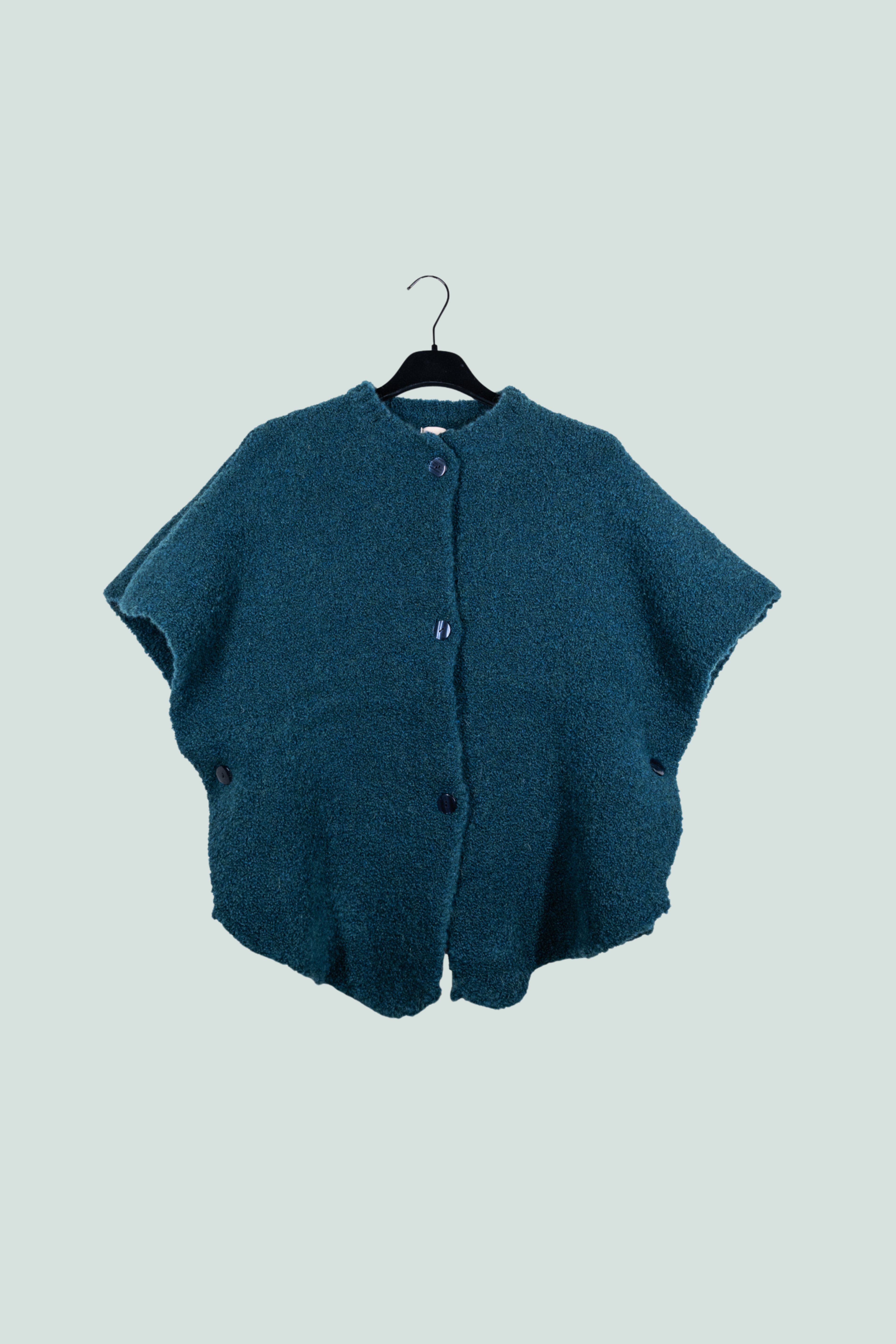 ODELIA knitted cape