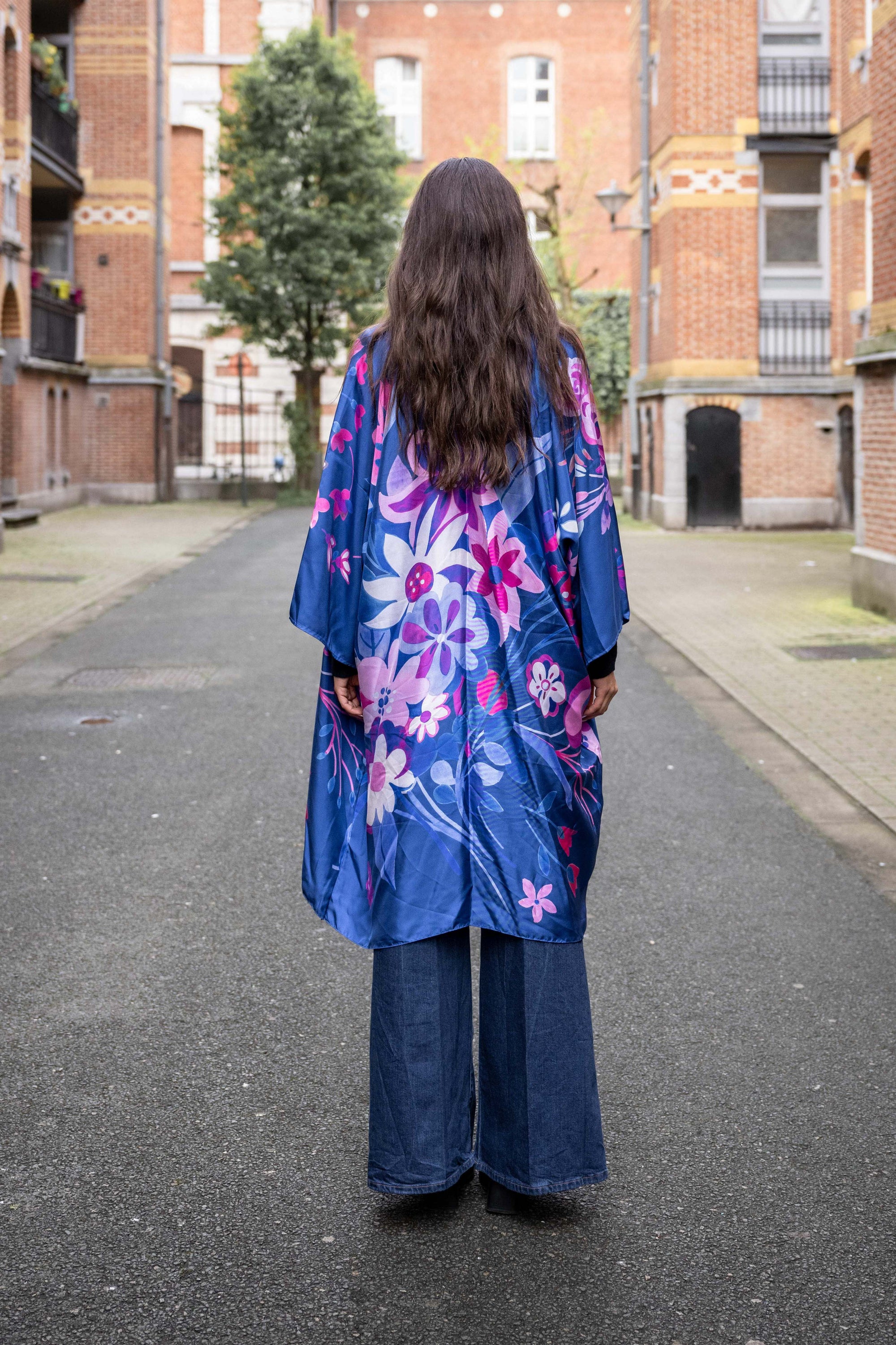 VANESSA kimono