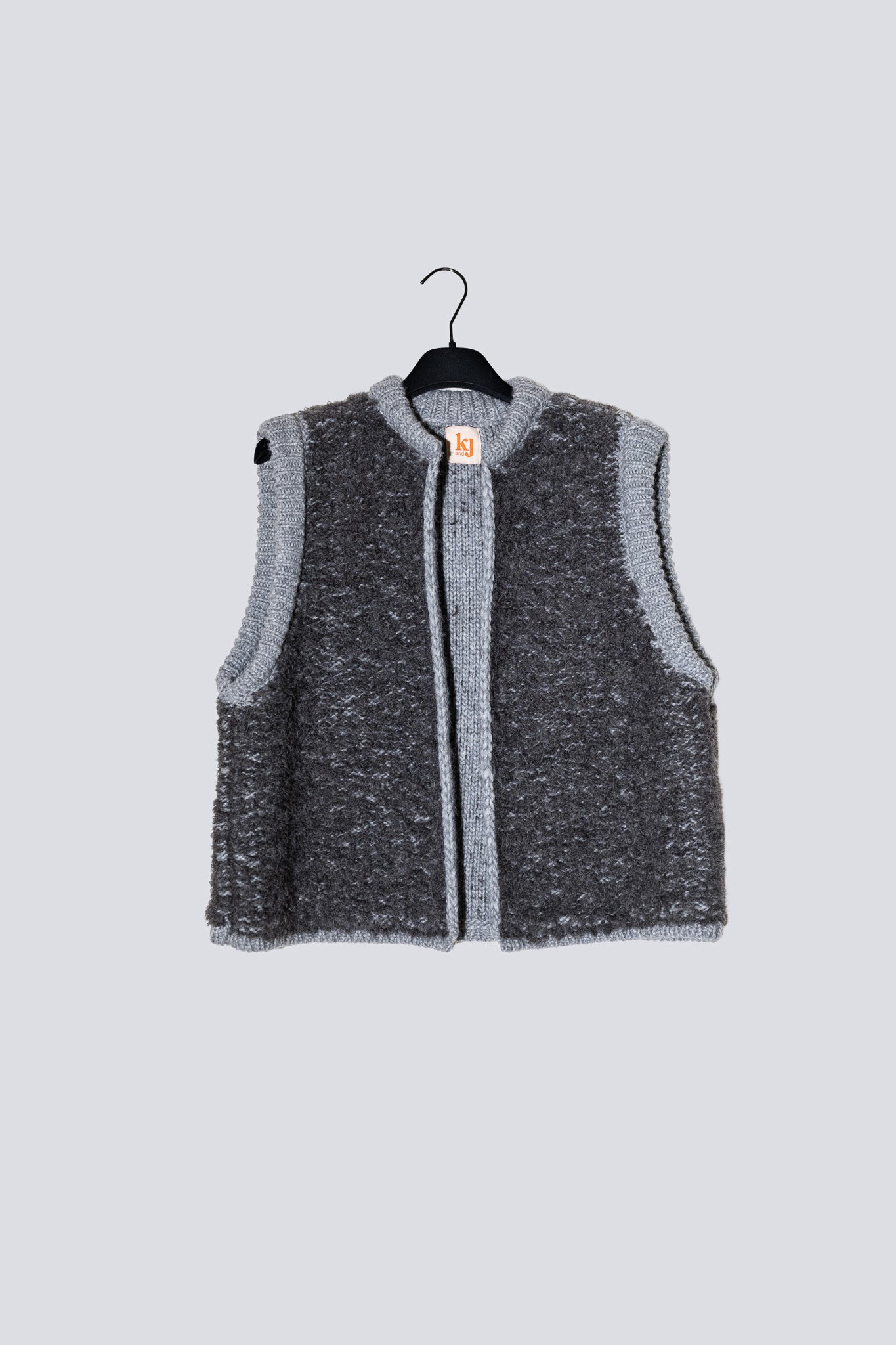 OSLO BIG knitted vest