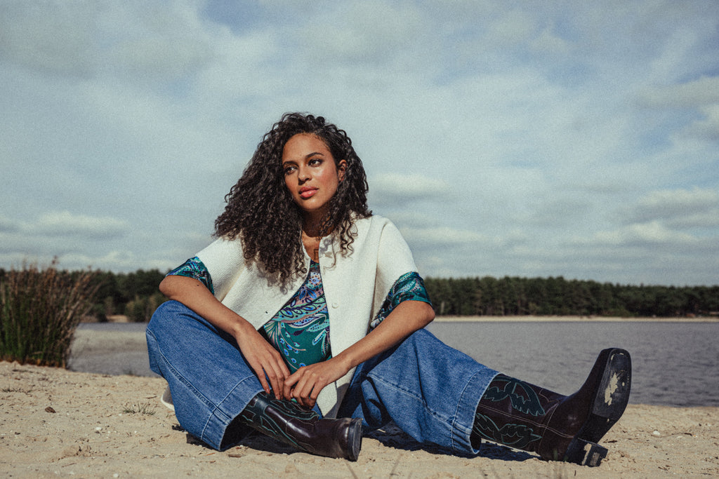 ORLENE cape tricotée 