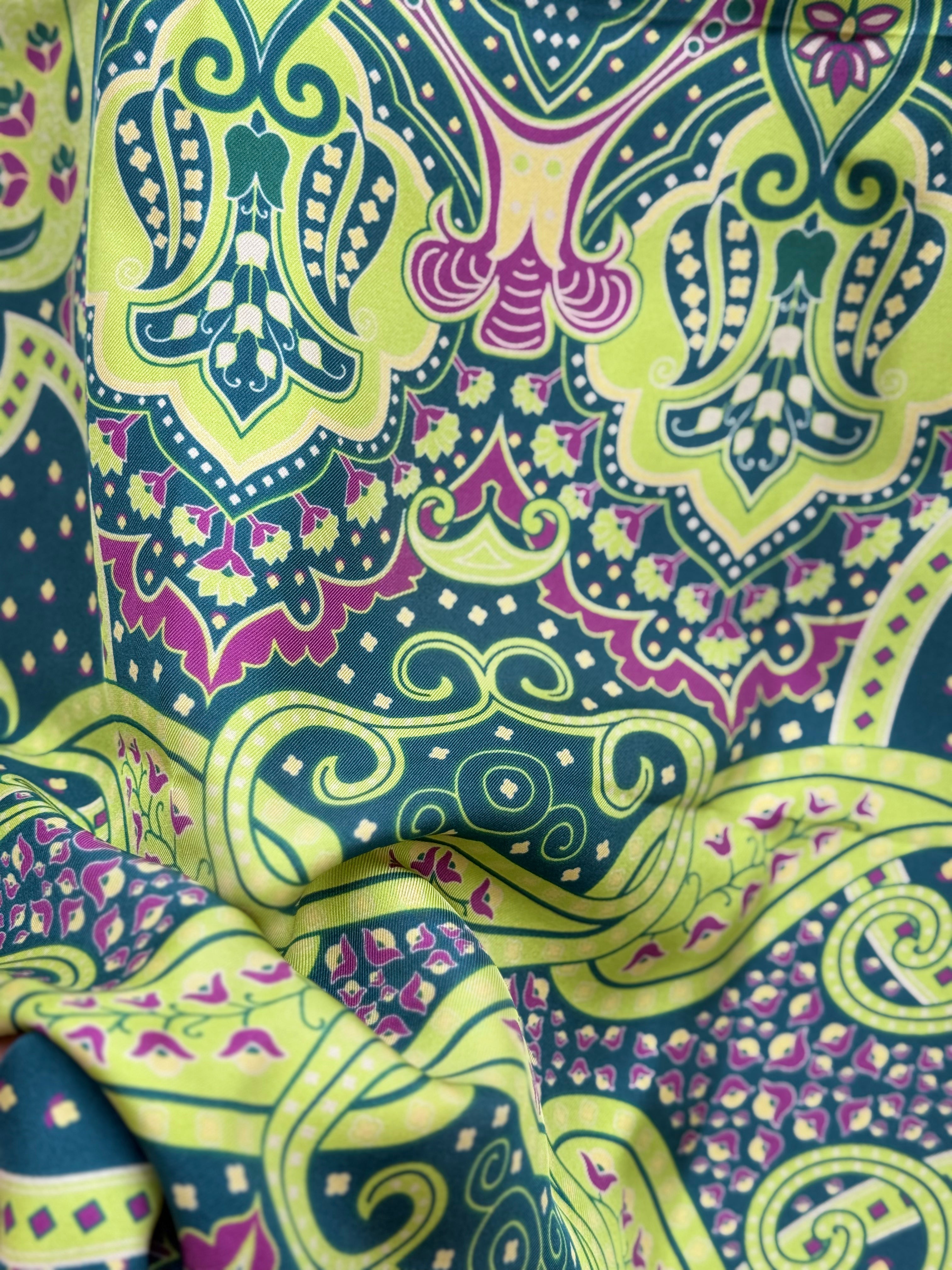 MOSHI FLOWER silk scarf