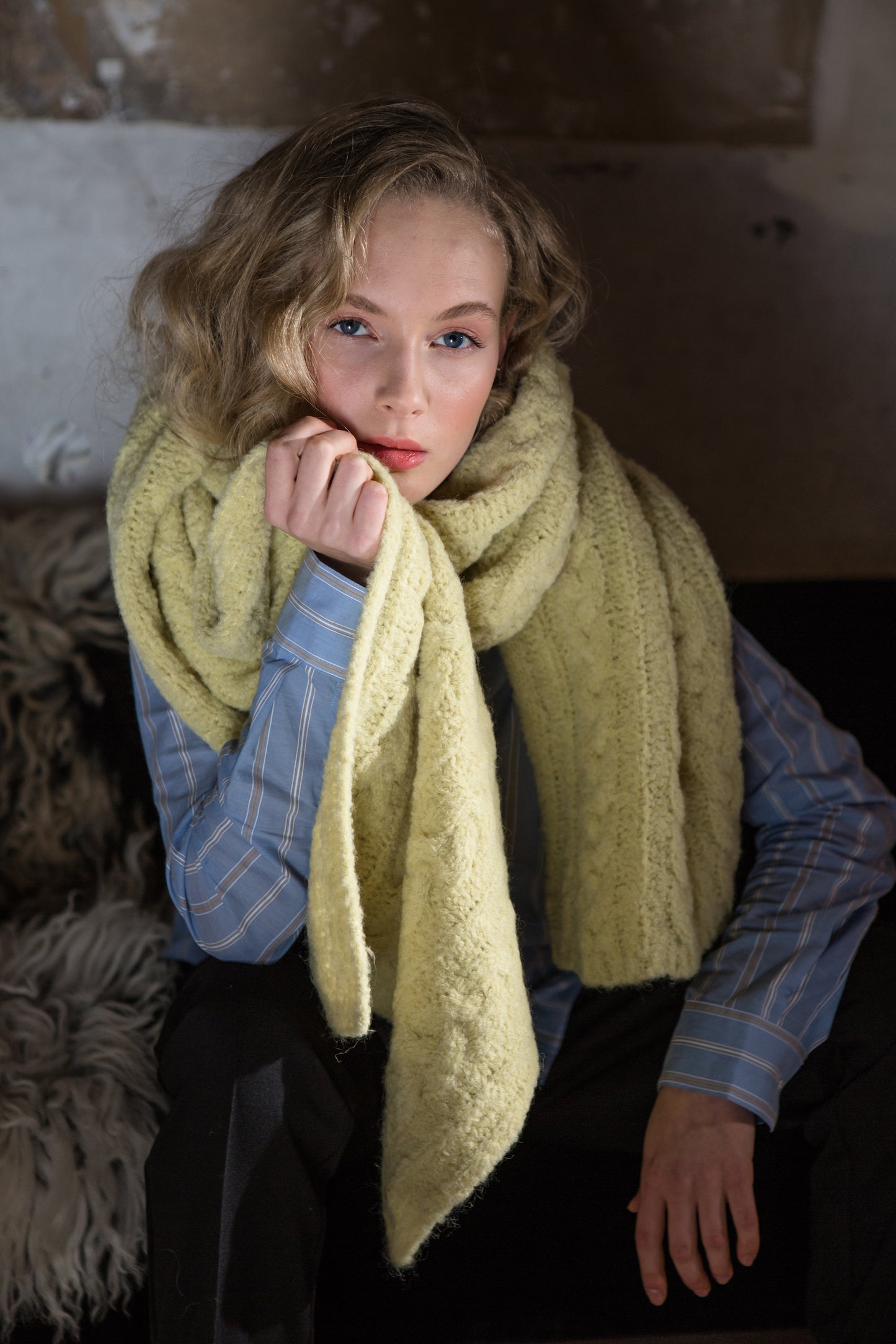 MANON scarf